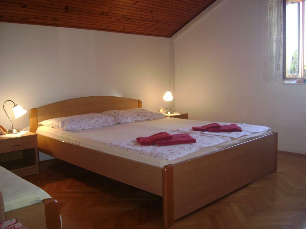 קאבטאט Apartment Andriuci מראה חיצוני תמונה